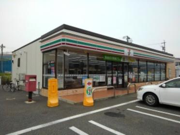 セブンイレブン長野御幣川店：260m