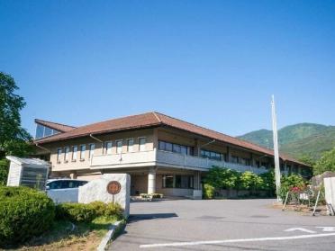 坂城町立坂城中学校：850m