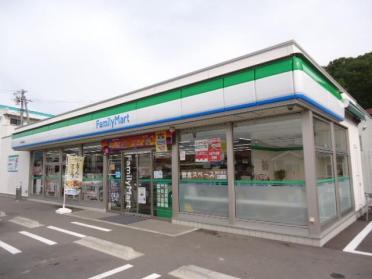 ファミリーマート上田神畑南店：376m