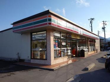 セブンイレブン上田小泉店：450m