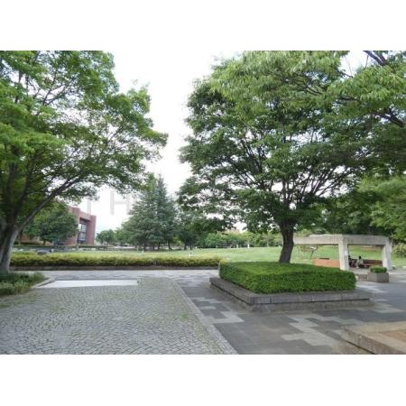 若里公園：1220m