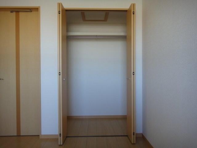 アヴァンティ 収納