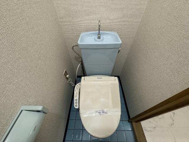 イソガイレジデンス トイレ