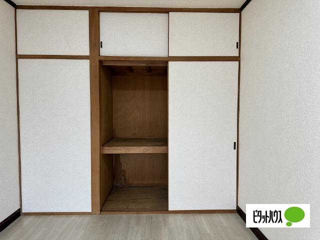 イソガイレジデンス 収納
