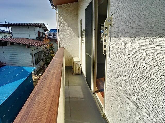 シャン・ソール バルコニー