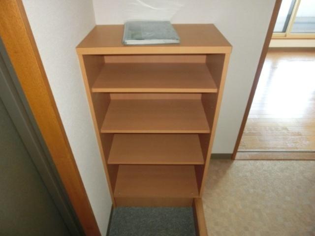 グランデール中町 収納
