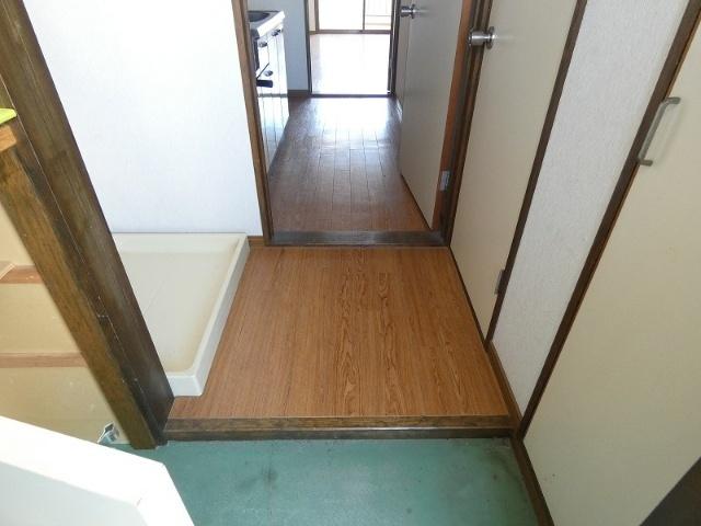 パークハイツ島内 玄関