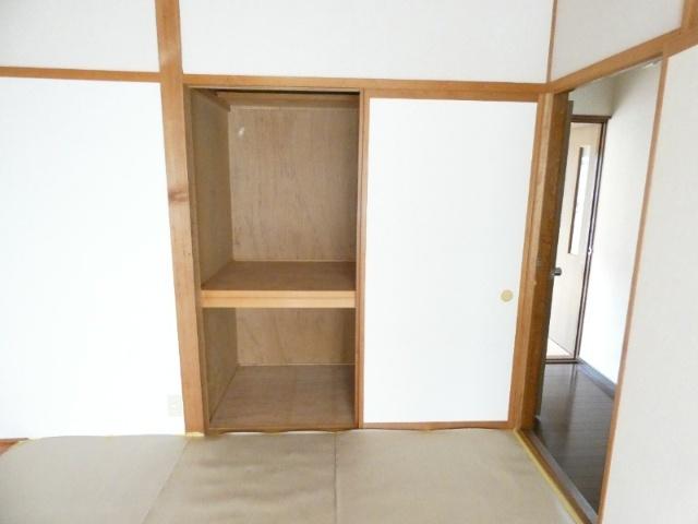 戸根川コーポ 収納