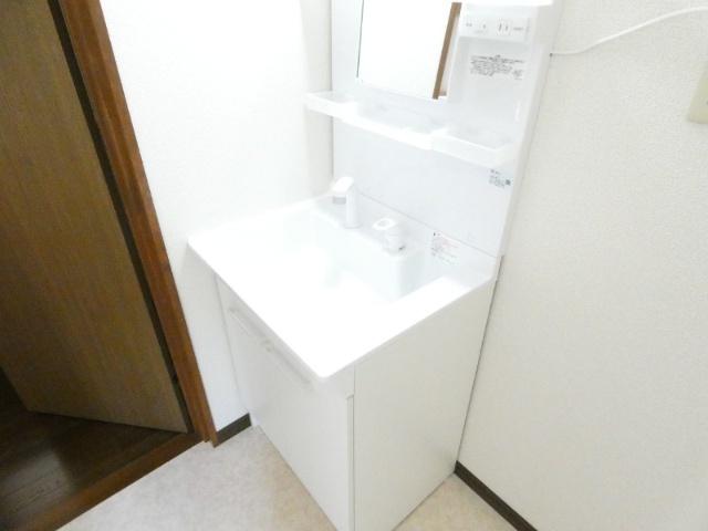 戸根川コーポ 洗面