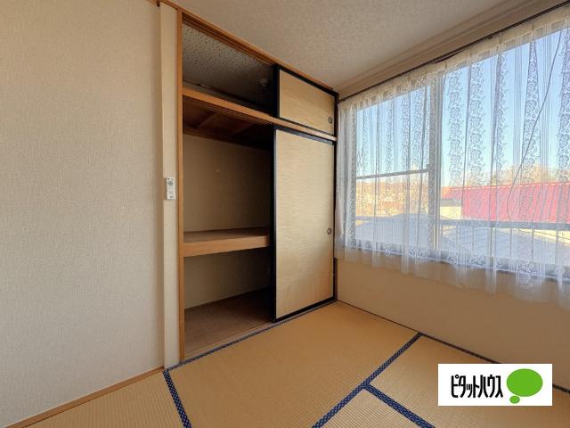 タウンハイツ花田 収納