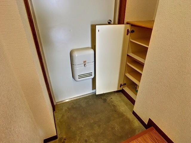 ラピッズセブンビル 玄関