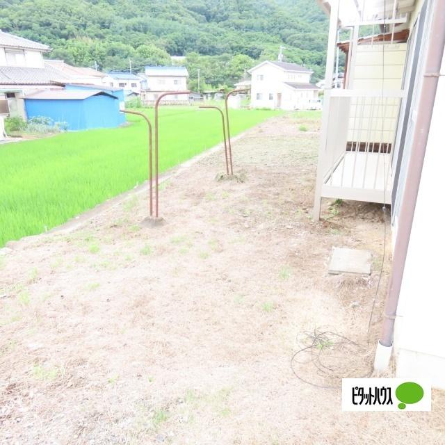 竹内アパート前田 庭