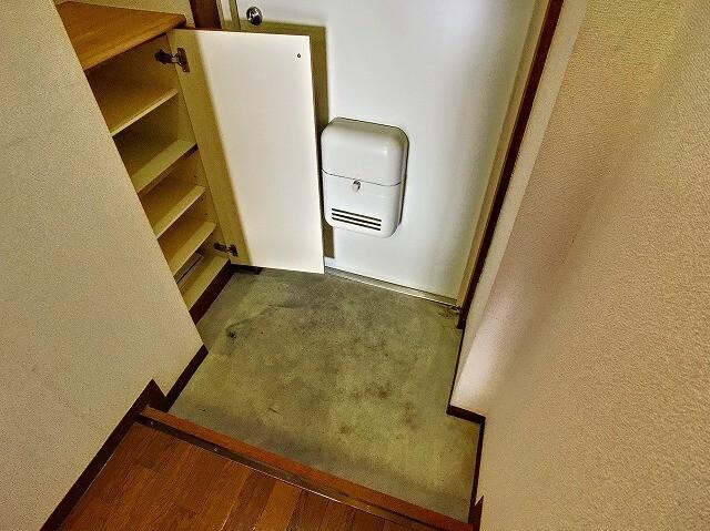 ラピッズセブンビル 玄関