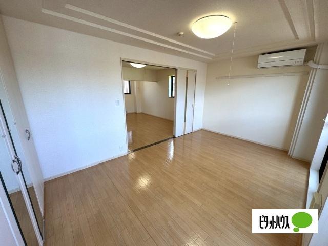 apartment 神明町３丁目