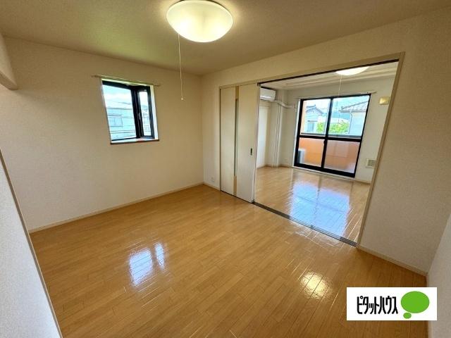 apartment 神明町３丁目