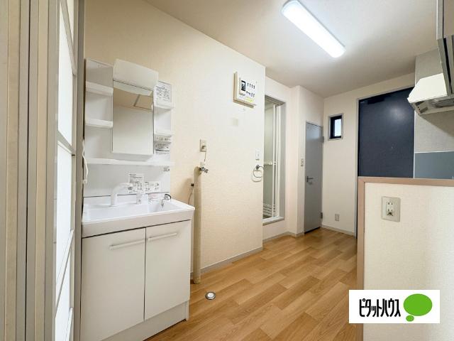 アドヴァンス大屋 洗面
