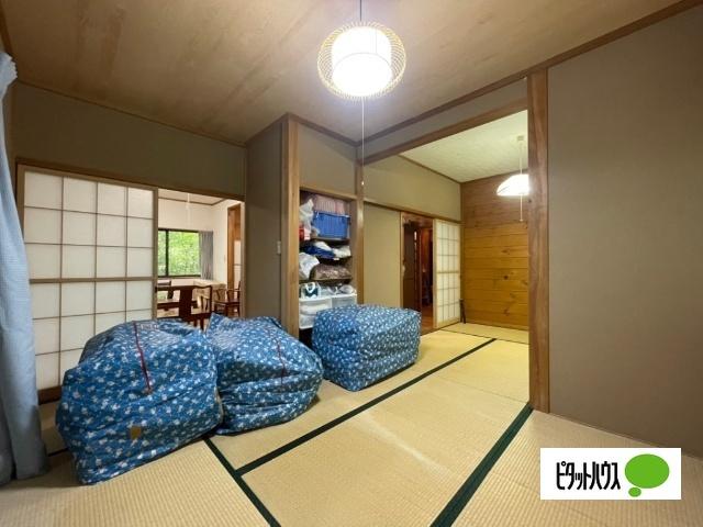 戸隠貸家 室内