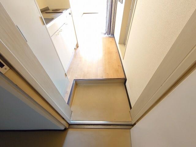 ブローニュ西長野 玄関