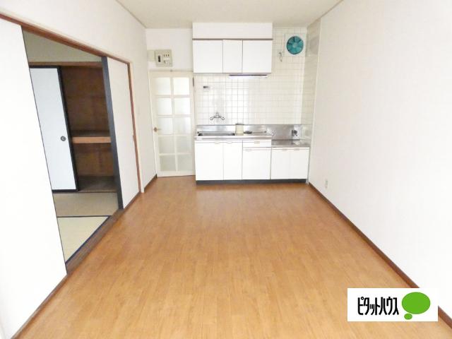 ホワイティー沙羅A棟 その他