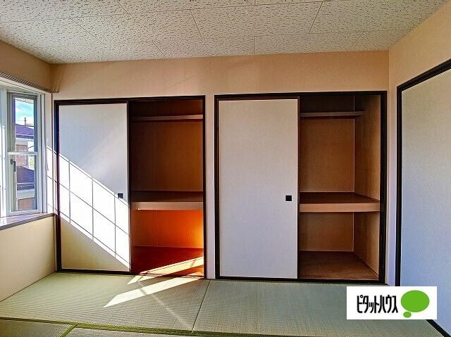 グリーンハイツミヤザワ　A棟 収納