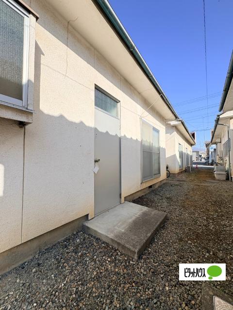 井上貸住宅 エントランス