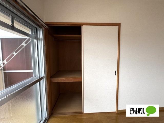 メラベルデ　Ｓ棟 収納