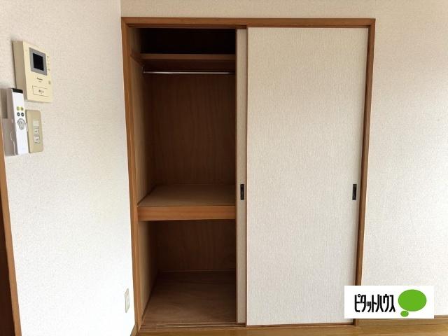 メラベルデ　Ｓ棟 収納