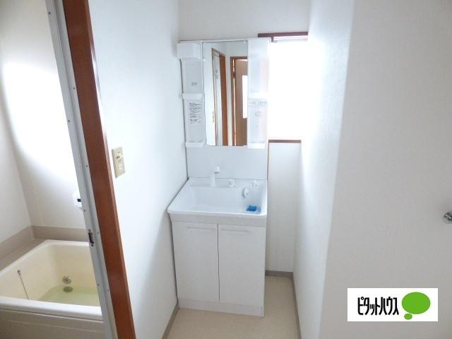 長野市吉田一戸建 洗面