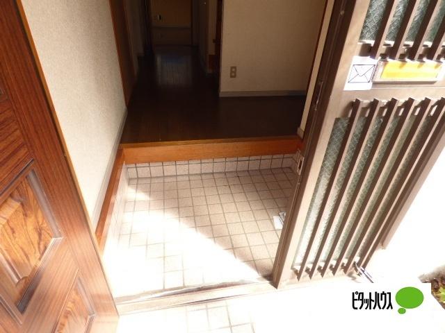 長野市吉田一戸建 玄関