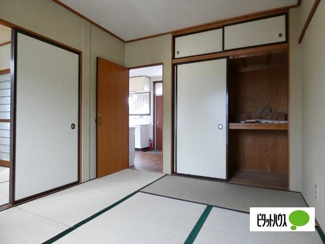 木藤アパート 収納