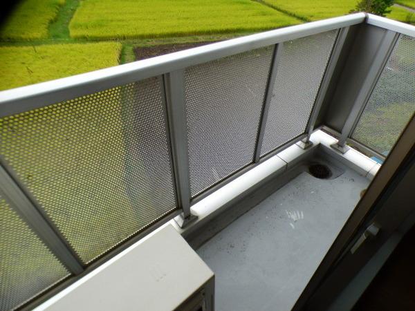 ヴィトリエ三好町 バルコニー