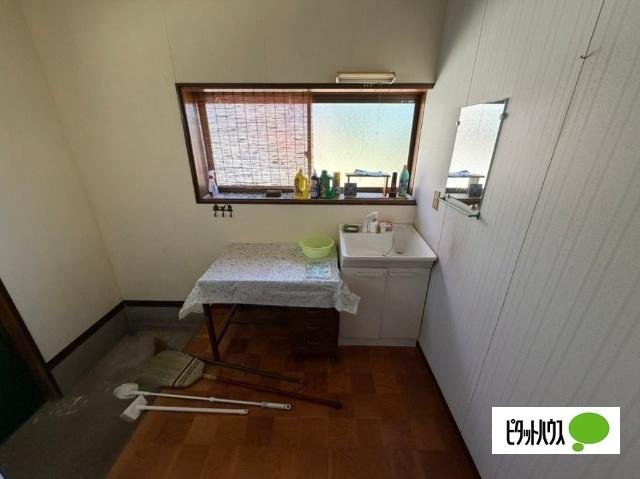 長野市大字小鍋一戸建 洗面