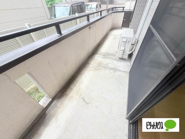 メゾンドール吉栄 バルコニー