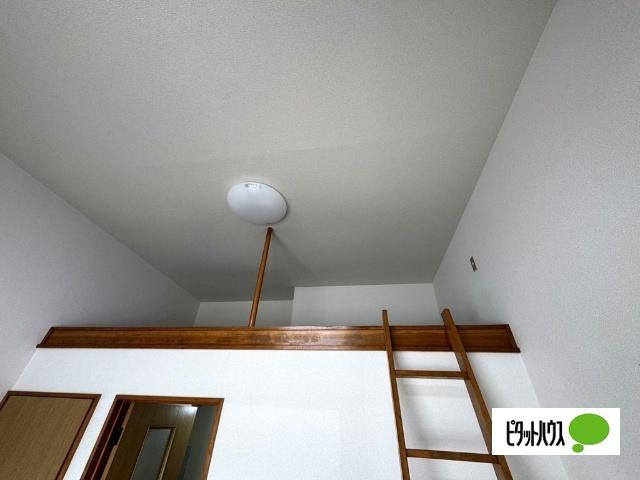 プラザ・ドゥ・メラ 部屋画像