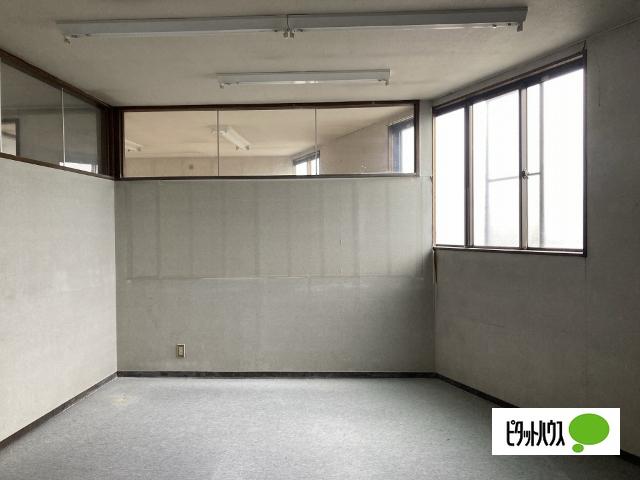 長野市川中島町上氷鉋事務所 部屋画像