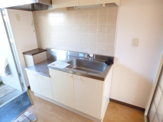 ラプラス西和田 キッチン