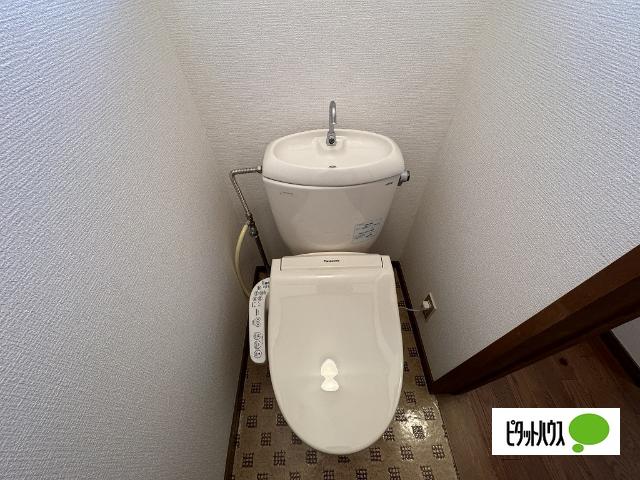 ロイヤルコーポ松本１号棟 トイレ