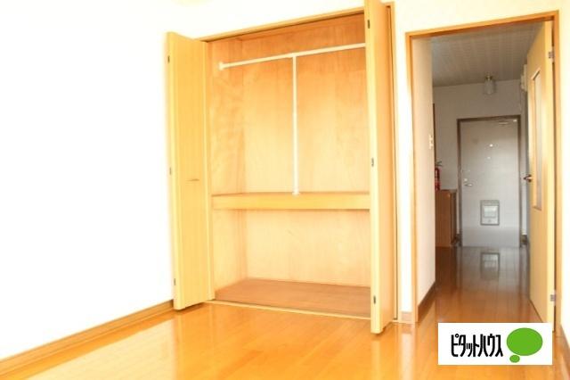 デミール美郷 収納