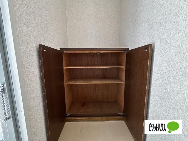 グリーンパーク丸田 収納