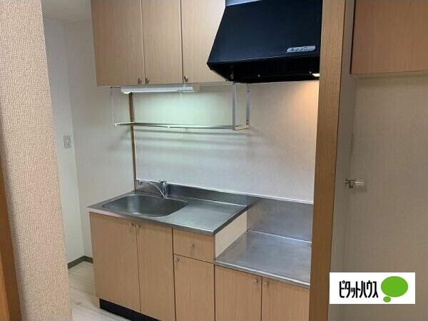 ＣＲＥＡ・小半 キッチン
