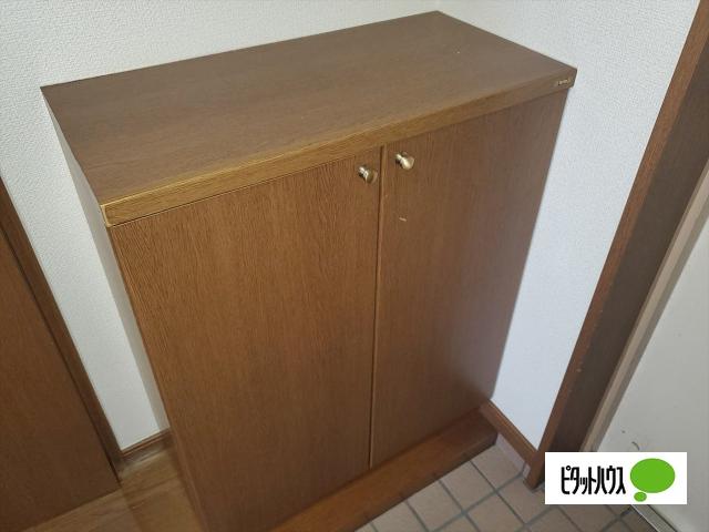 エスト白板 玄関