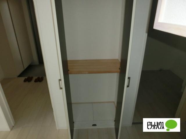 元町1丁目戸建て 収納