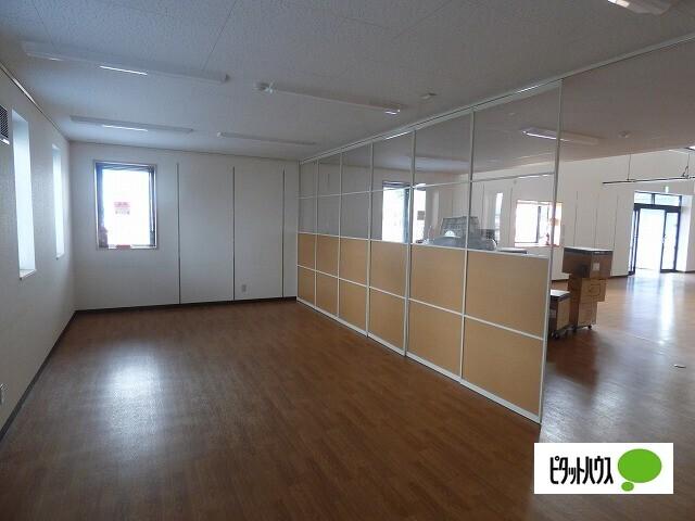川中島町御厨貸店舗 部屋画像