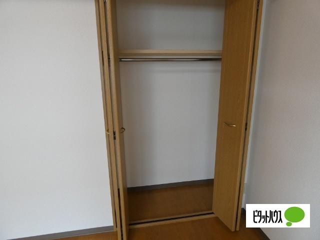 ロンサール竹淵 収納