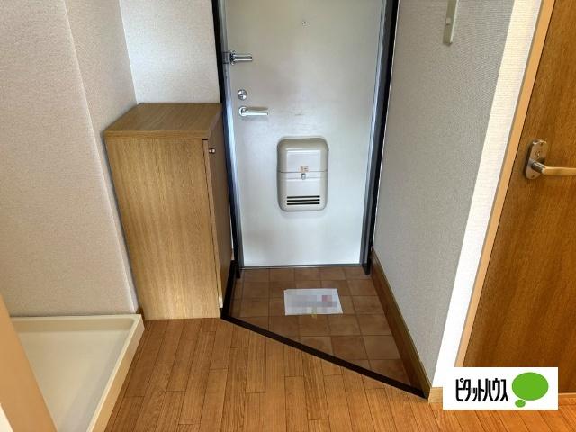 Ｃａｄｅｎｚａマルヤマ 玄関