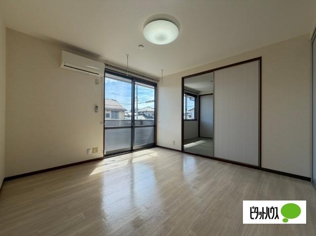 アーバングレイス　Ｃ棟 室内