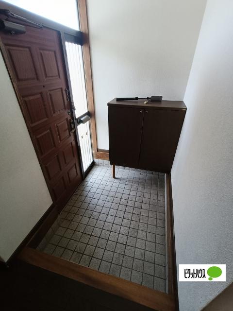 小山クリーンコーポラス 玄関