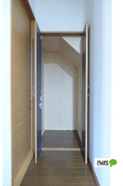 長野市松代町松代一戸建 収納