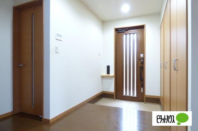 長野市松代町松代一戸建 玄関