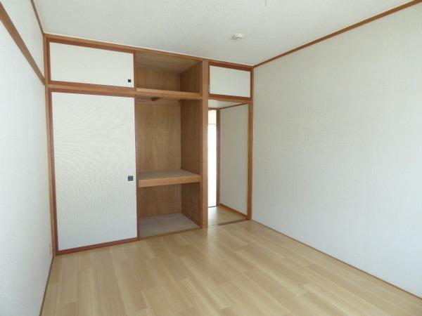 テレパレス箱清水 収納